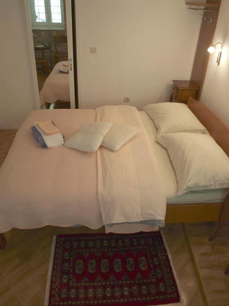 Vicelic Guest house